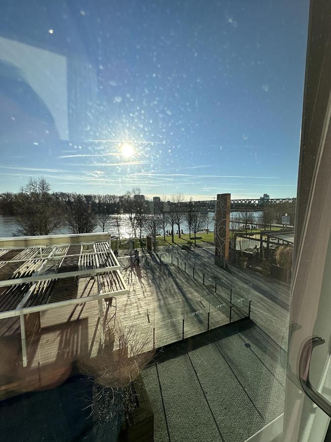 Skau Eurovea Duplex Apartment Danube Exclusive View Free Parking Братислава Экстерьер фото