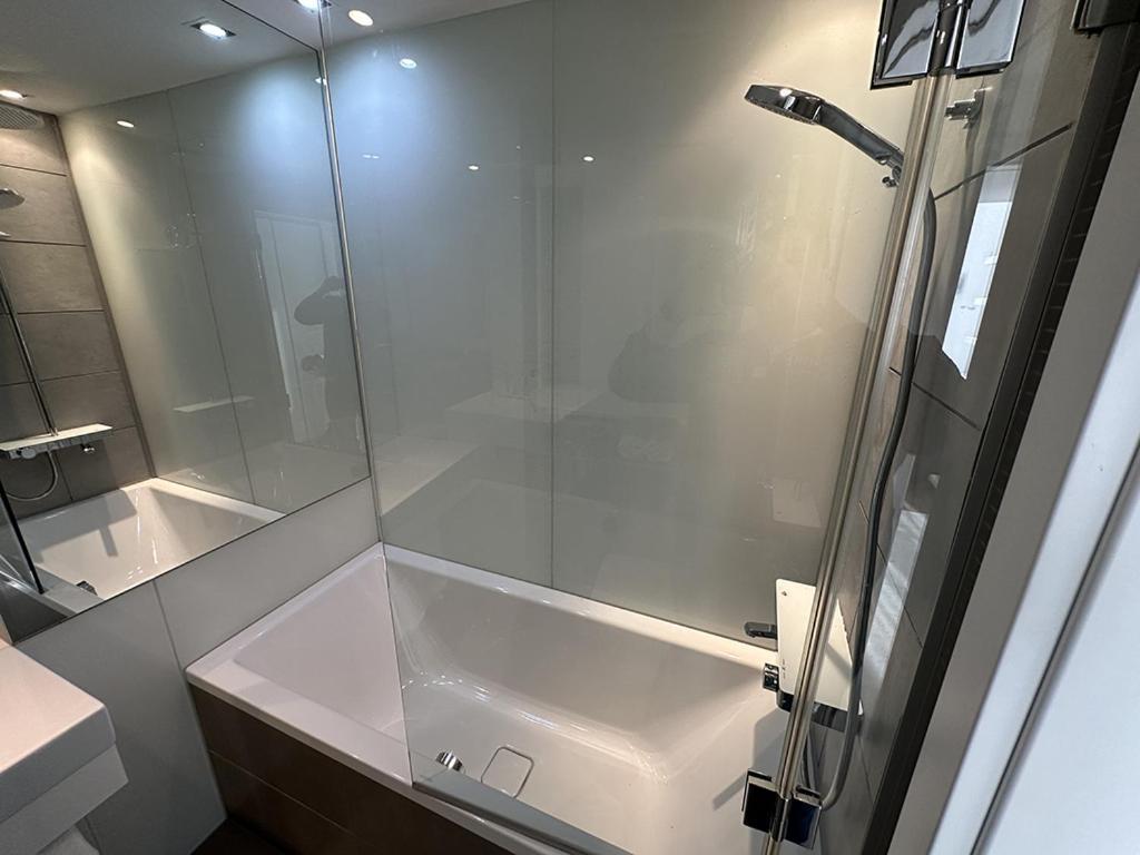 Skau Eurovea Duplex Apartment Danube Exclusive View Free Parking Братислава Экстерьер фото