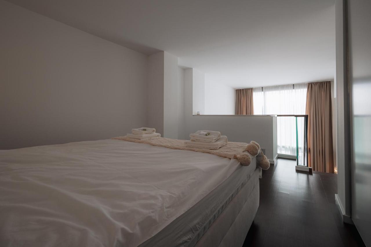 Skau Eurovea Duplex Apartment Danube Exclusive View Free Parking Братислава Экстерьер фото
